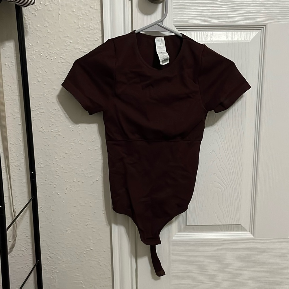 SHEIN size medium maroon body sculpting bodysuit